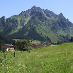 Daire Bruecklmeier Gargellen